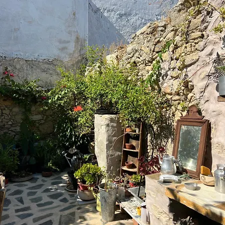 Vintage & Garden Vakantiehuis Episkopi-Chania